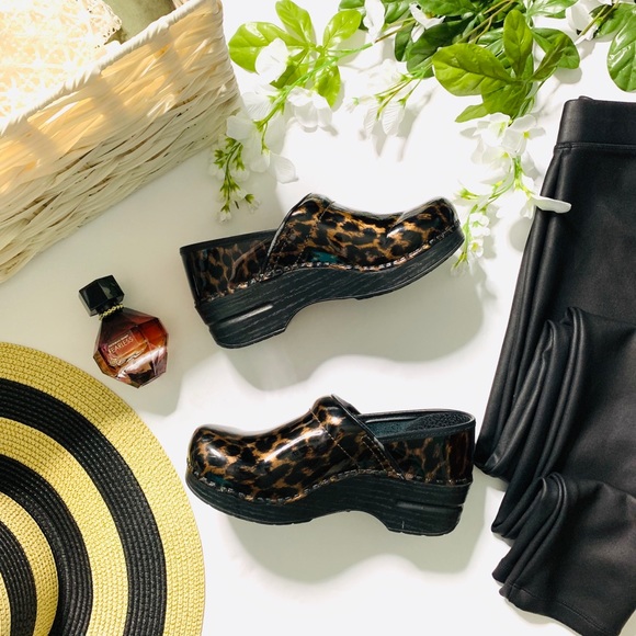 Dansko Shoes - Leopard print danskos